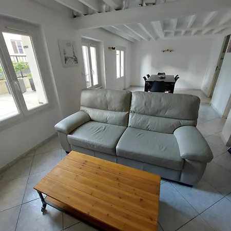 Duplex Hyper Centre Brunoy