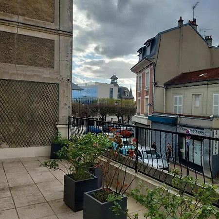 Duplex Hyper Centre Apartment